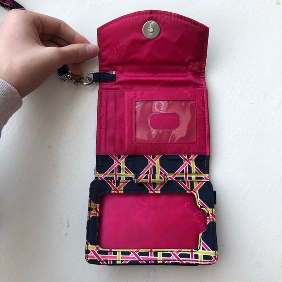 Vera Bradley wristlet - Picture 3 of 4